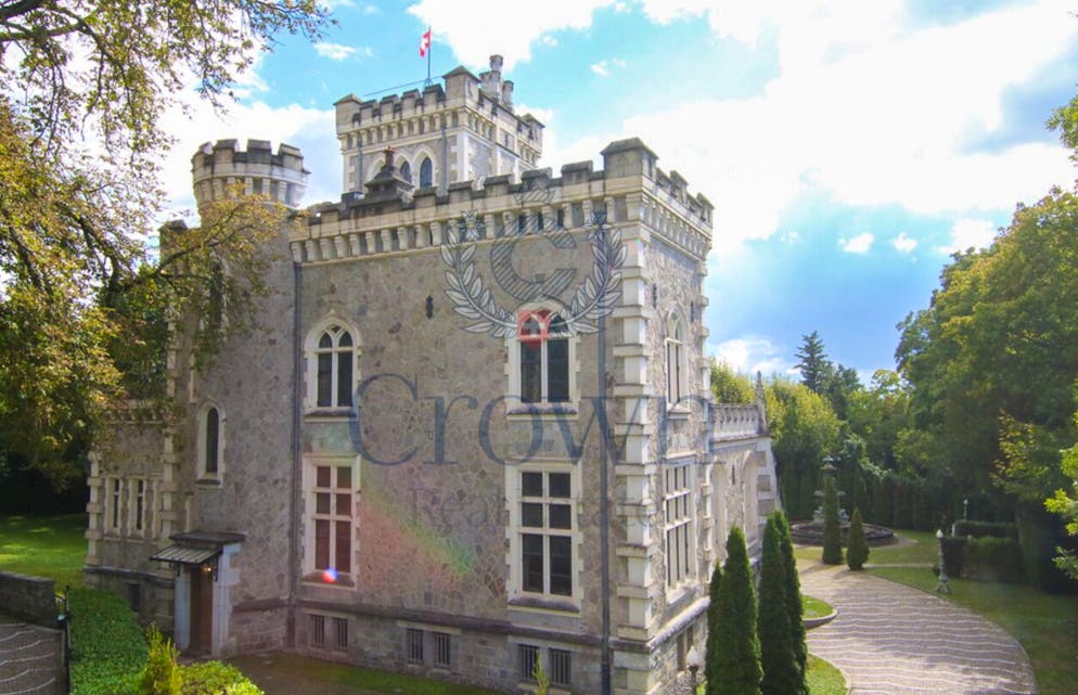 Schloss «El Masr»: Dieses Schmuckstück könnte bald dir gehören.