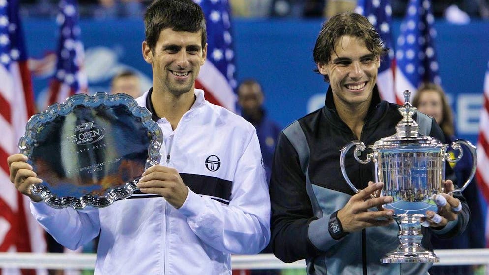 Rafael Nadal defeats Novak Djokovic.
