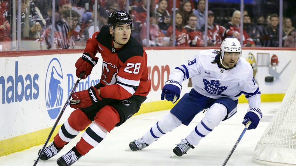 Timo Meiers Tor nützt New Jersey nichts: Die Devils müssen beim 2:4 gegen die Toronto Maple Leafs zum ersten Mal in dieser Saison als Verlierer vom Eis.