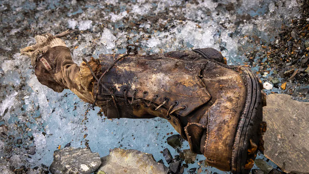 La fin d'une vieille énigme?. Les restes d'un alpiniste disparu il y a 100 ans retrouvés dans l'Everest