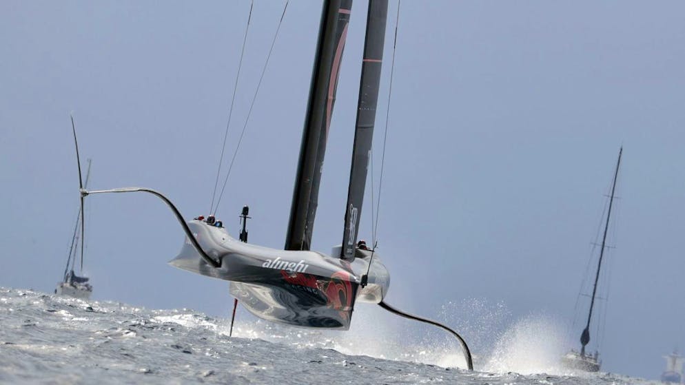 Nach den Männern bleiben auch die Frauen von Alinghi an der Vorstufe zum America's Cup 2024 hängen. (Archivbild)
