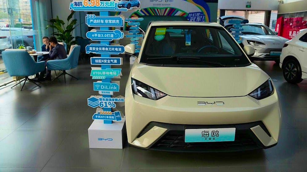 The Seagull electric vehicle from Chinese car manufacturer BYD in a showroom in Beijing. (archive picture)