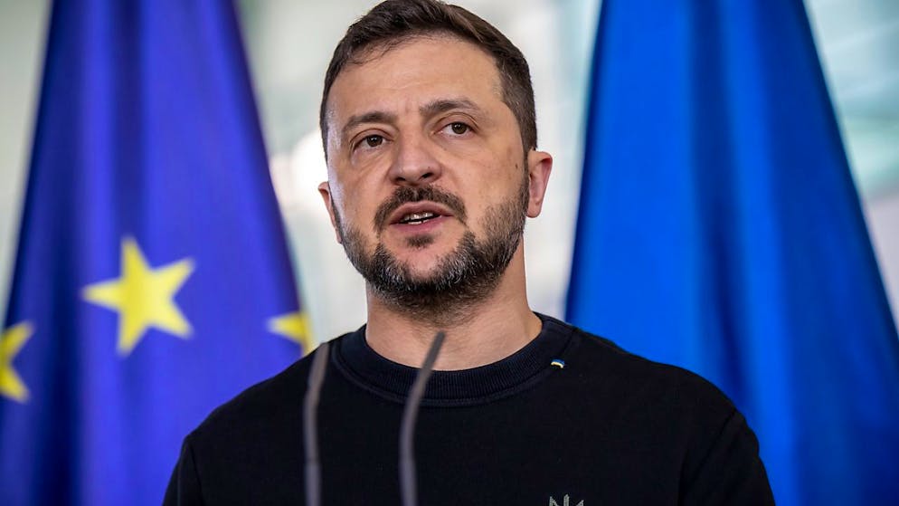 Der ukrainische Präsident Wolodymyr Selenskyj kehrt von seiner Europatour zurück. Foto: Michael Kappeler/dpa