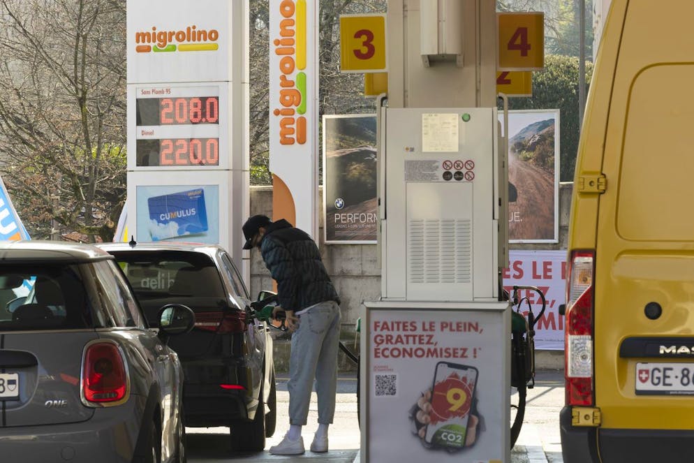 Weil Kunden von Migrolino ihr Benzin nicht bezahlten, musste eine Angestellte dafür aufkommen.