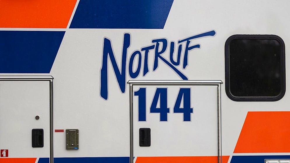 Bei der Schussabgabe vor der Kirche wurde ein Mann leicht verletzt. Er wurde in ein Spital gebracht. (Archivbild)