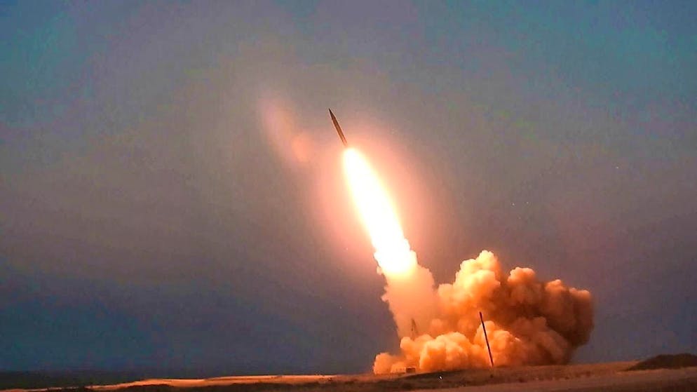 HANDOUT - This picture is supposed to show the launch of the "Martyr Hajj Ghassem" missile at an unknown location. Photo: Uncredited/Iranian Defense Ministry/AP/dpa