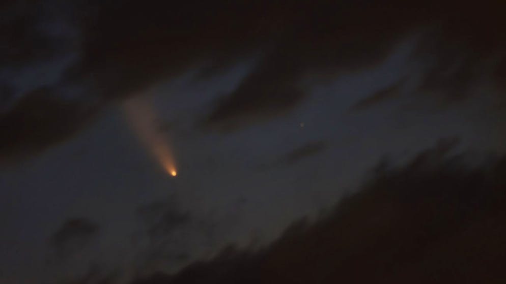 Supermond und Komet. Diese Woche erlebst du ein aussergewöhnliches Himmelsschauspiel