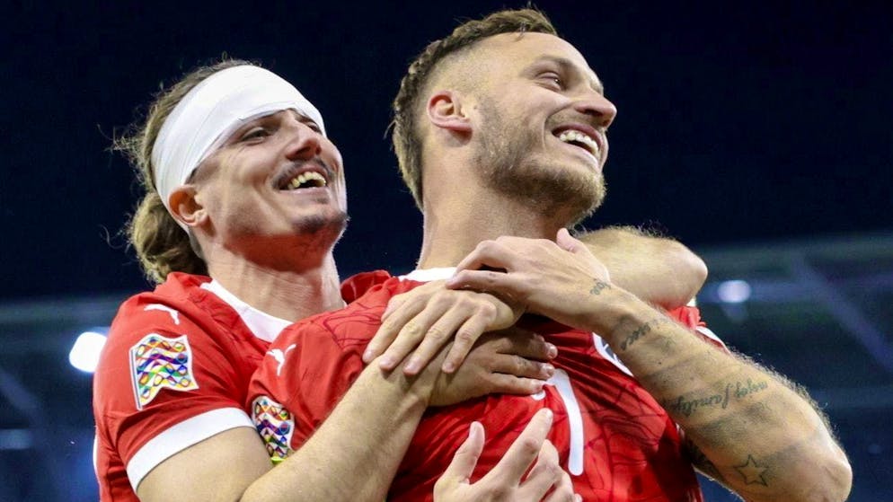 Marcel Sabitzer (left) and Marko Arnautovic had a good laugh in Linz on Sunday evening.