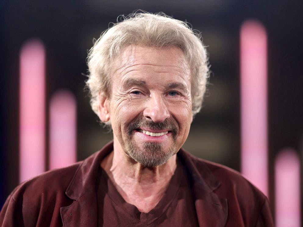 319 pages of frustration and soul-searching: Thomas Gottschalk quarrels  with the zeitgeist - and his son | blue News