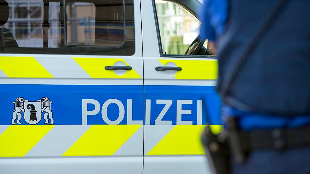 Die Kantonspolizei Basel-Stadt nahm Grossrat Eric Weber am Mittwochmorgen vor der Grossratsitzung fest, um ihn zu befragen. (Symbolbild)