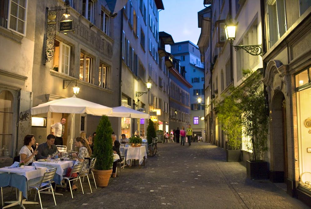 Die Oepfelchammer am Neumarkt im Zürcher Niederdorf schliesst seine Tore.