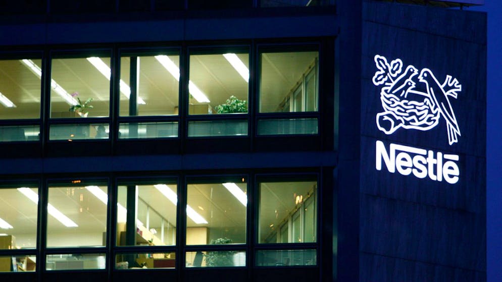 Ecco quale. Nestlé ritira lotti di latte per neonati BEBA e Alfamino pure in Svizzera. Si teme la presenza di una tossina