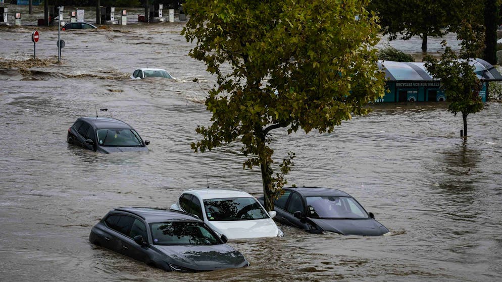Unwetter mit starken Überschwemmungen in Teilen Frankreichs - Gallery. Massive Regenfälle sorgen in Teilen Frankreichs für Überschwemmungen.