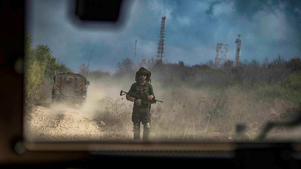 ARCHIVE - Defense forces on patrol in the southern Lebanese village of Nakura on the border with Israel. Photo: Ilia Yefimovich/dpa