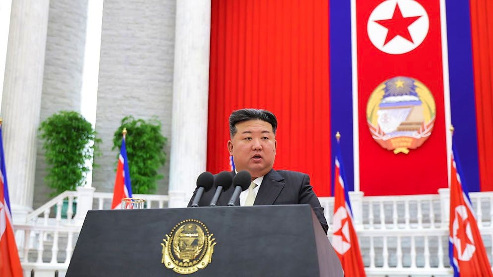 Il leader nordcoreano Kim Jong Un ha affermato che bloccare strade e ferrovie non significa solo la chiusura fisica, ma anche la fine del rapporto "malvagio" con Seul. (Foto d'archivio)