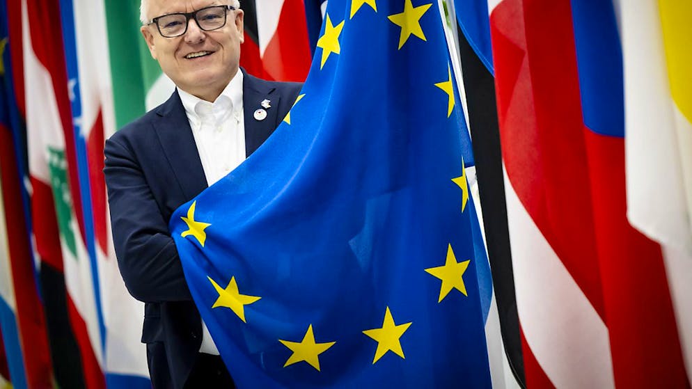 Le directeur des Instruments de politique étrangère (FPI) à la Commission européenne Peter Wagner salue le rôle de la Suisse dans le soutien sur le déminage humanitaire à l'Ukraine.