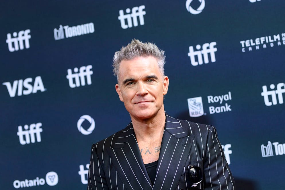 Stars wie Robbie Williams und Sharon Osbourne fordern nach Paynes Tod mehr Mitgefühl. Robbie Williams sagt: «Ich hatte mit 31 auch noch meine Dämonen.» Jetzt fordert der britische Popstar mehr Mitgefühl für den toten Sänger Payne.