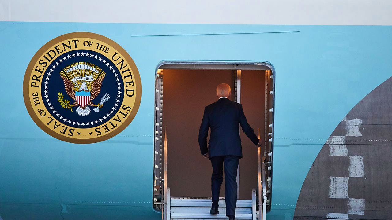 Politik. Biden verlässt Berlin nach Kurzbesuch wieder