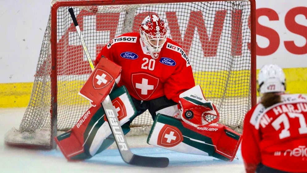 The Swiss national ice hockey teams are no longer allowed to wear the Swiss coat of arms. (archive picture)