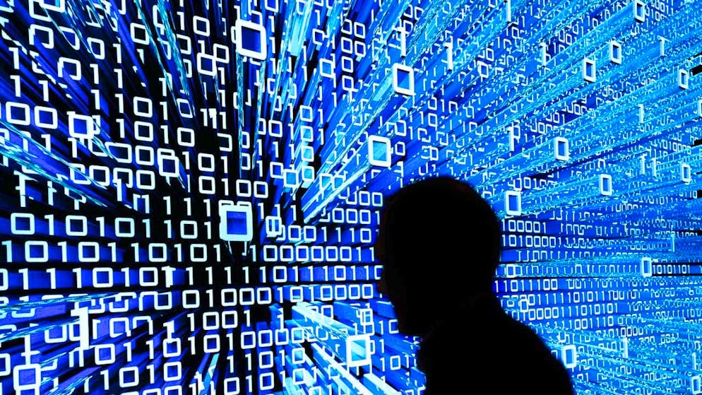 Artificial intelligence for a good cause: a new project by OpenAI founder Sam Altman aims to tackle the problem of deepfakes on the internet. (archive image)