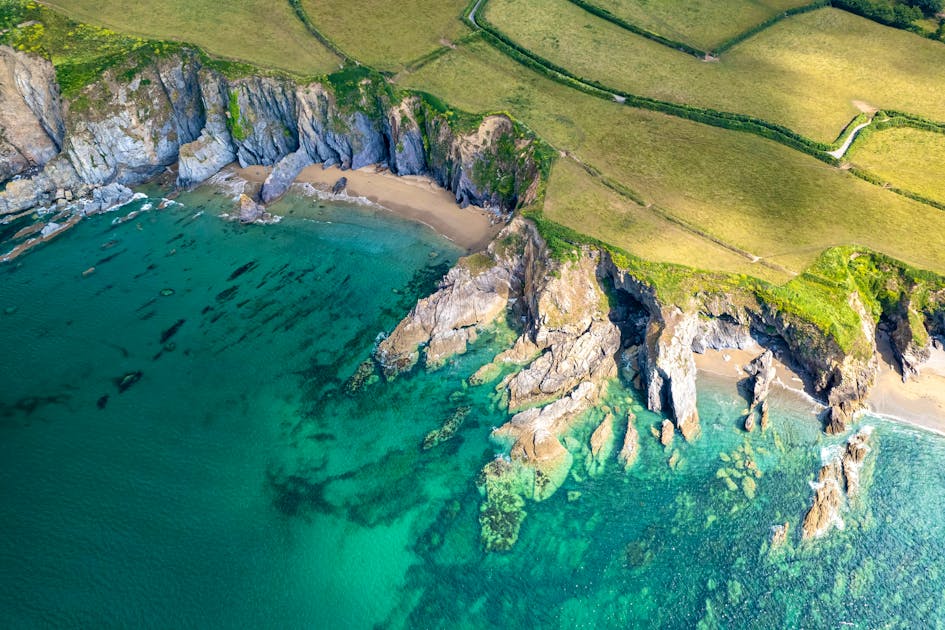 Batteries for electric cars Brits want to harness huge lithium deposit