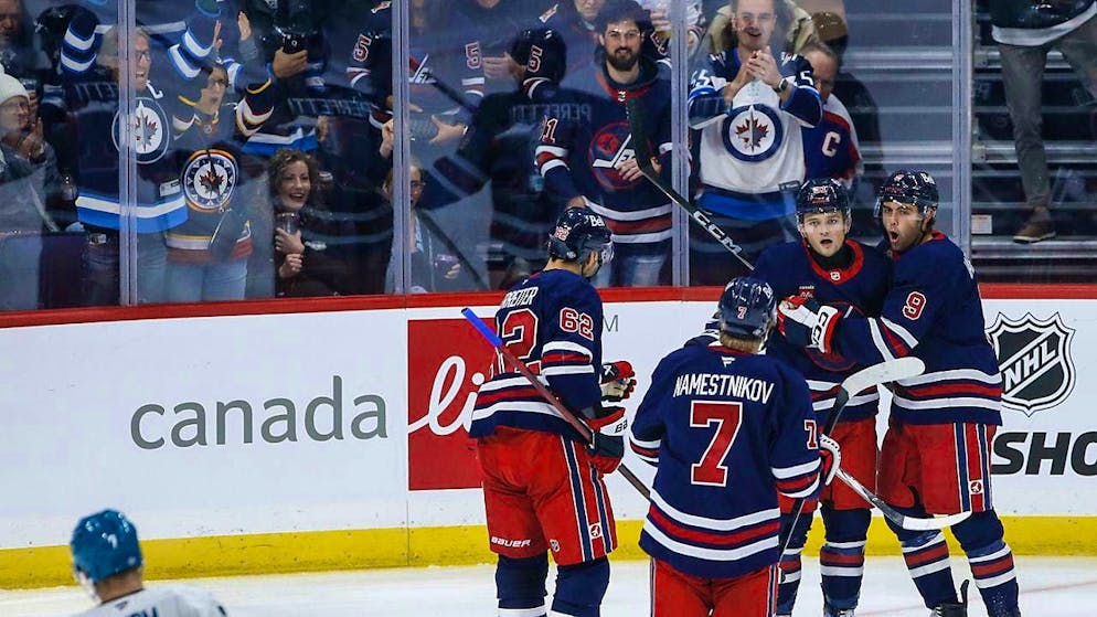 Nino Niederreiter celebrates his sixth goal against San Jose with Vladislav Namestnikov, Cole Perfetti and Alex Iafallo