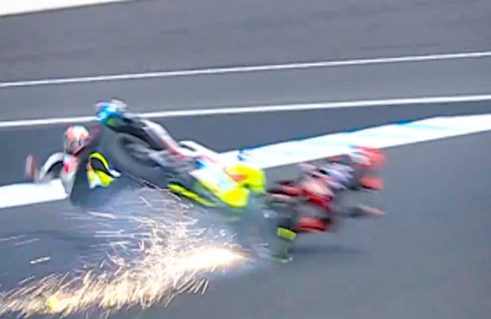 Accident at 200 km/h Horror crash at MotoGP race riders roll over