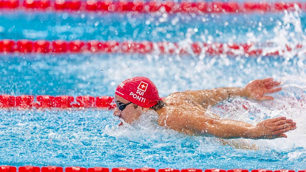 Masterly performance over 50 meters dolphin. Noè Ponti swims world record in Shanghai