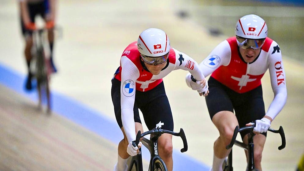Lukas Rüegg (left) and Thiébaud from Neuchâtel (not pictured) finished 8th in the Madison at the end of the World Championships