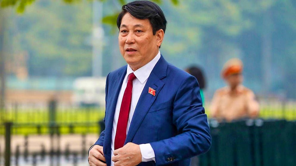 The newly elected President Luong Cuong arrives for his swearing-in ceremony at the National Assembly. Photo: Minh Hoang/AP/dpa