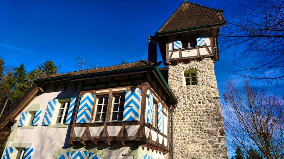 Il castello di Thorenberg è in vendita. Se volete diventare un signore, o una signora, del maniero, dovreste dare un'occhiata al castello di Thorenberg, nel Littau (LU) che è attualmente in vendita.