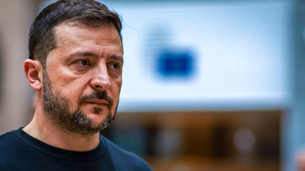 L'Ukraine craint qu'une victoire de l'ex-président républicain Donald Trump, qui a critiqué l'aide militaire versée à Kiev depuis le début de l'invasion russe de ce pays en février 2022, n'entraîne un assèchement de ces fonds.