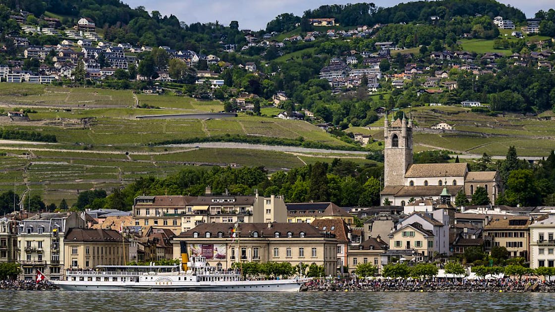 Real estate UBS Mediumsized centers are often the most attractive