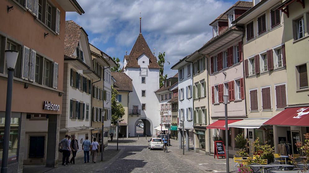 Blick auf das Untertor in der Altstadt von Sursee. (Archivaufnahme).