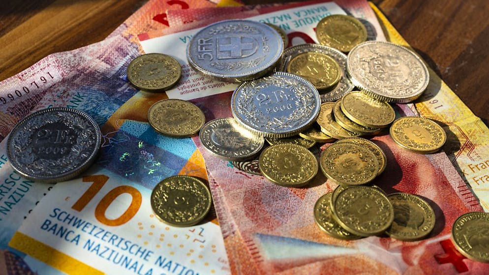 Deficit meno importante del previsto per la Confederazione.