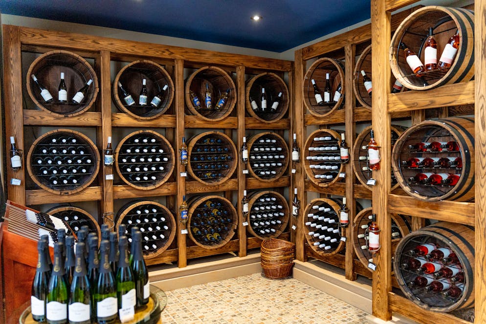 St. Gallerin lebt seit über 20 Jahren in Kanada. Im Weinshop von Grand Pré Wines gibt es eine grosse Auswahl. 