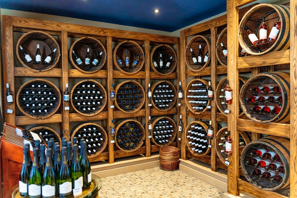 St. Gallen woman has lived in Canada for over 20 years. There is a large selection in the Grand Pré Wines wine store.