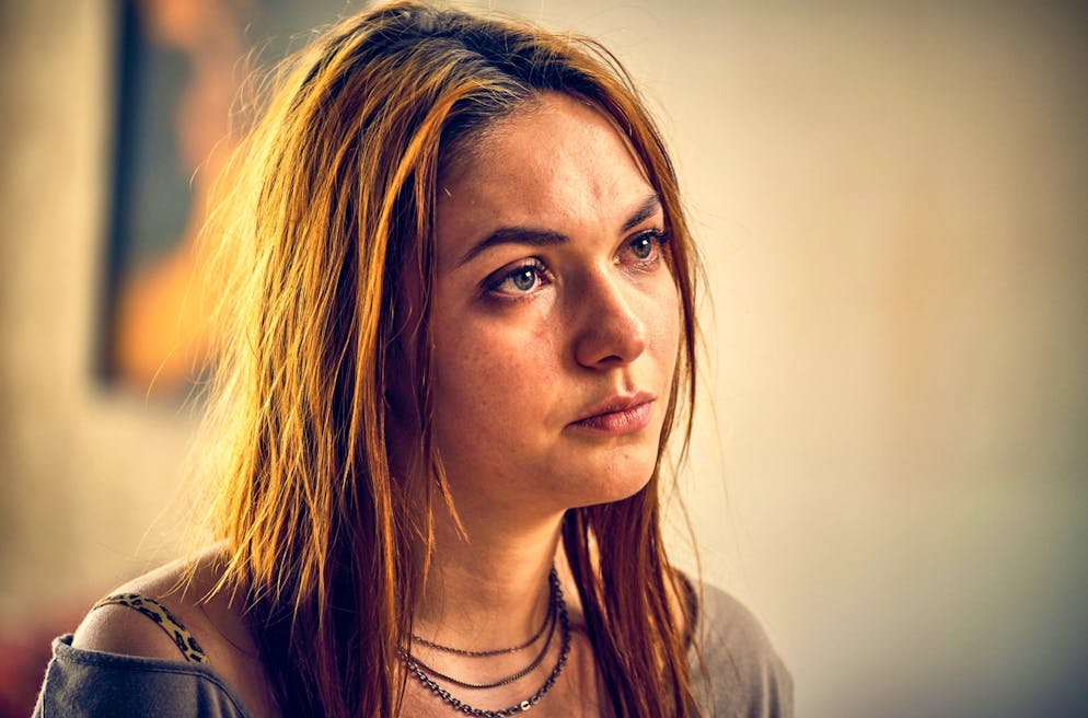 «Tatort» mit Odenthal und Stern: Werden arme Menschen von der Justiz schlechter behandelt?. Marie Polat (Emma Drogunova) kämpft vor Gericht um das Sorgerecht für ihren kleinen Sohn. Dafür ist ein fester Job ausgesprochen wichtig. Doch gerade der soll ihr nun gekündigt werden. 