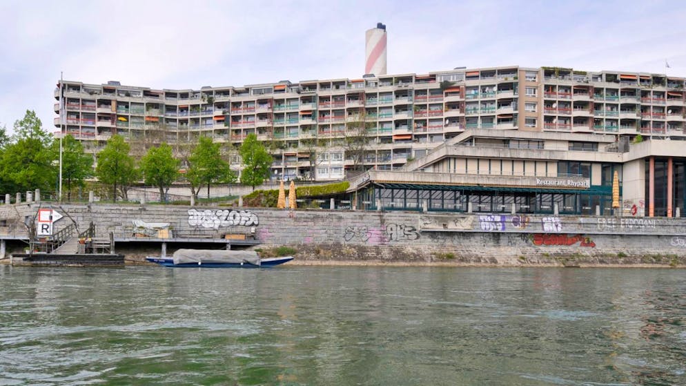 Der Rhypark-Wohnblock gehört im Baurecht einer Genossenschaft. Das Versicherungsunternehmen Helvetia besass auch einen Teil davon, verkaufte diesen jedoch. (Archivbild)