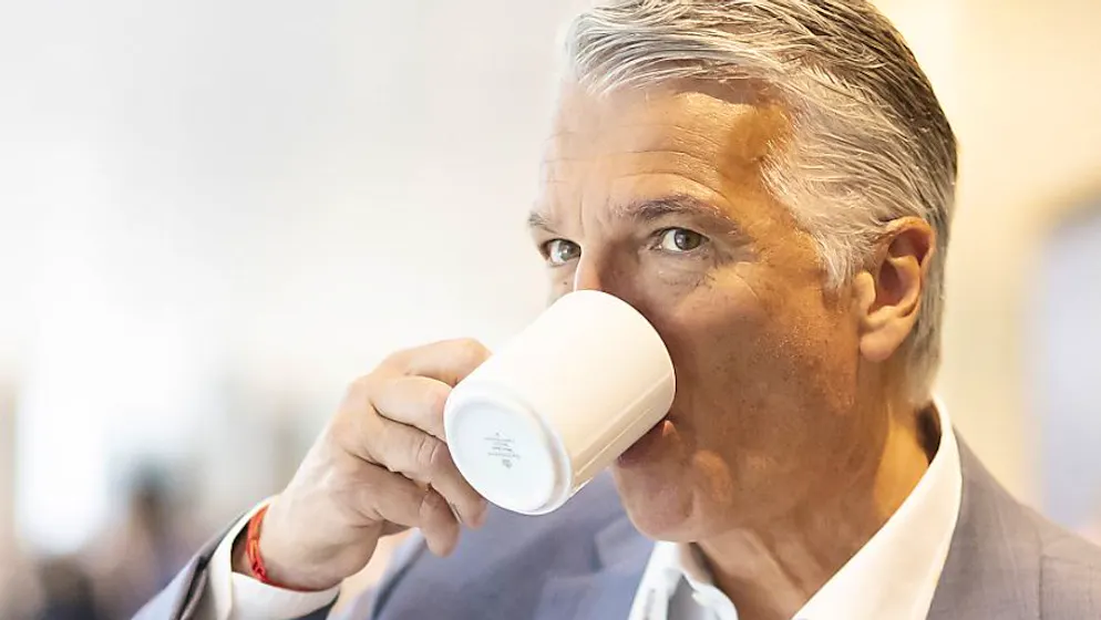 Ermotti-Lohn könnte Grenze knacken. Über diese Zahl will bei der UBS keiner reden – jetzt werden sogar Banker nervös