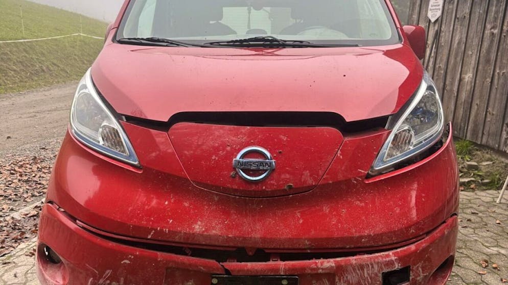 So sah das Auto nach der Strolchenfahrt des Jugendlichen aus.