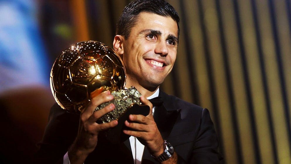 Ballon d'Or. Choc à Paris : Rodri s'empare du trophée devant Vinicius !