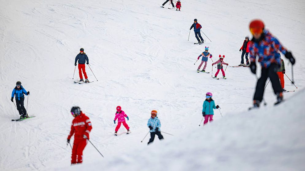 Die Konjunkturforscher der ETH haben ihre Prognose für die Wintersaison leicht gesenkt. Insgesamt ist das Bild aber weiter positiv. (Symbolbild)