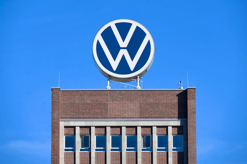 VW will laut Betriebsrat mindestens drei Werke in Deutschland schliessen.