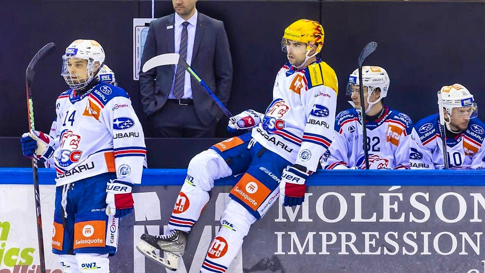 SC Bern on the decline - Gallery. The ZSC Lions can take it easy at the moment, they continue to lead the National League after the away win in Geneva