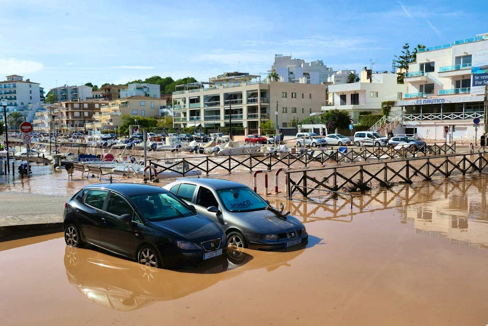 There was also flooding in the coastal town of Porto Cristo.