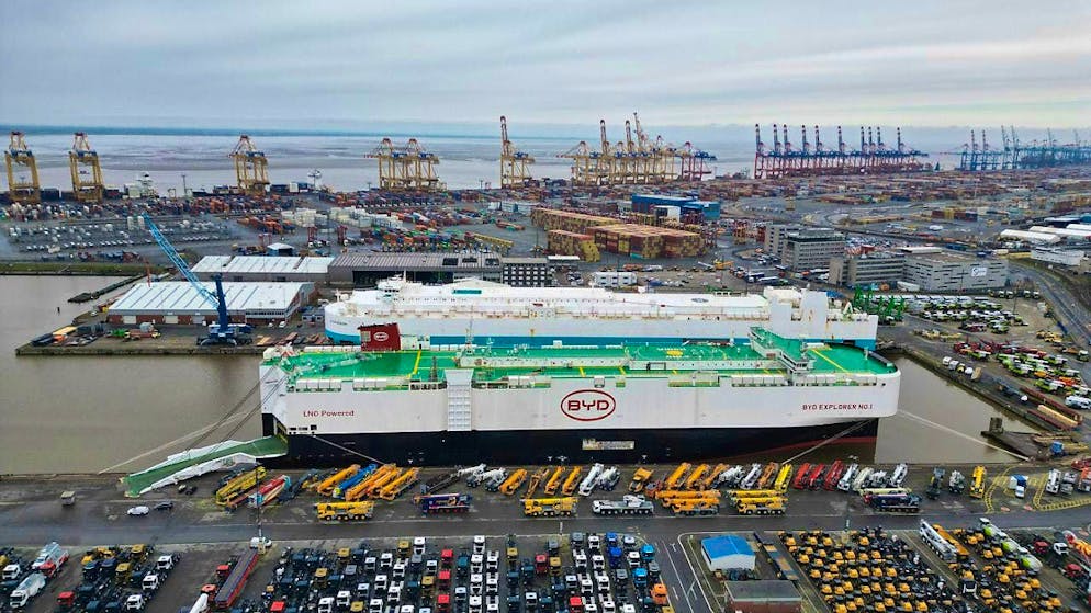 The EU's additional tariffs on electric cars imported from China came into force at midnight. (archive picture)