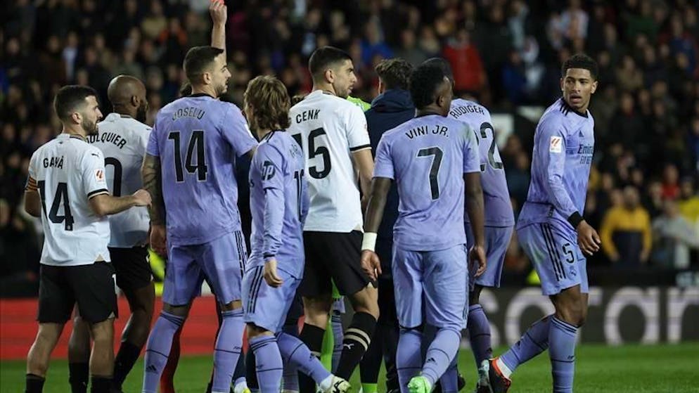 Ecco quali. Il maltempo in Spagna ferma anche il calcio: partite posticipate