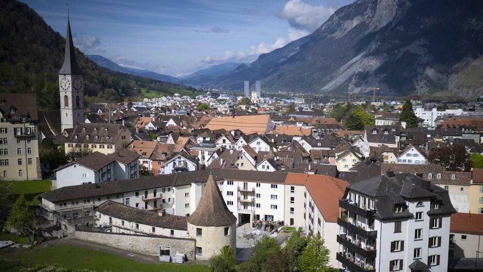 Der Richter soll die damalige Praktikantin in seinem Büro in Chur vergewaltigt und sexuell genötigt haben. (Themenbild)