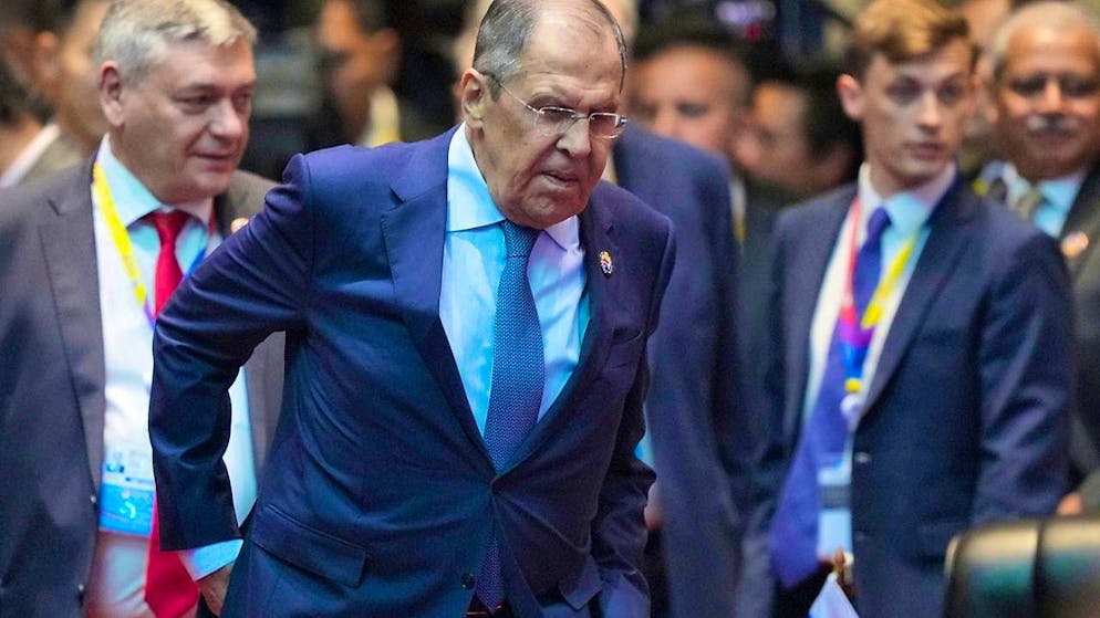 Russian Foreign Minister Sergey Lavrov before the start of the 19th East Asia Summit. Photo: Dita Alangkara/AP/dpa